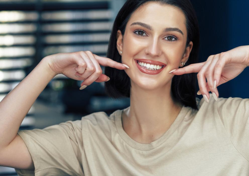 darwin woman smiling