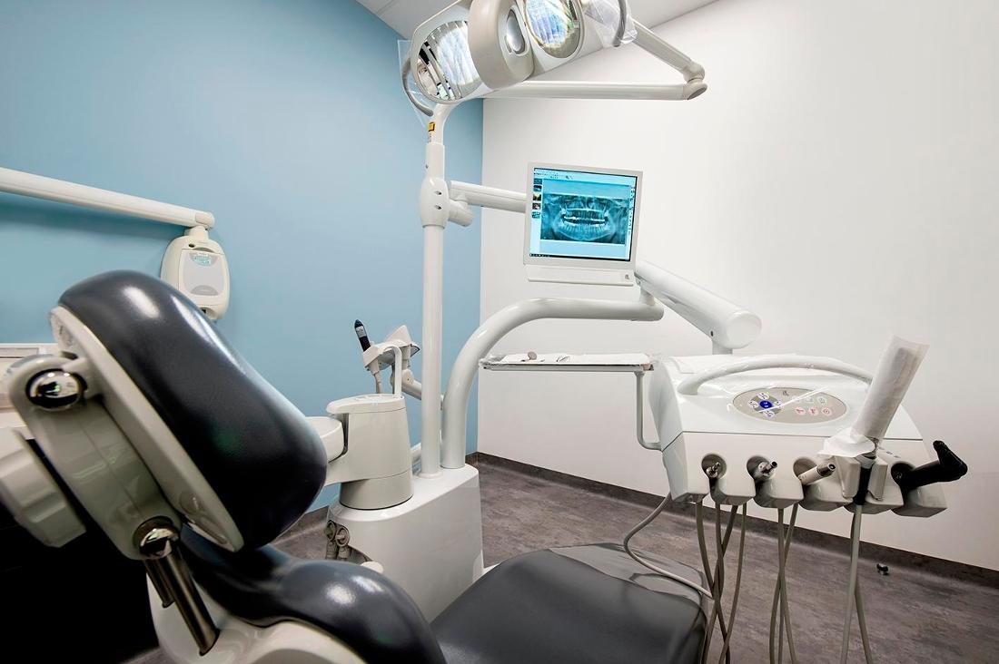 A patient room at Casuarina Square Dental Care | casuarina nt dentist