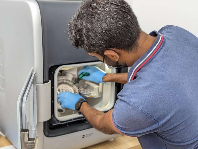 Computer Aided Milling Machine(Dentsply In-Lab)